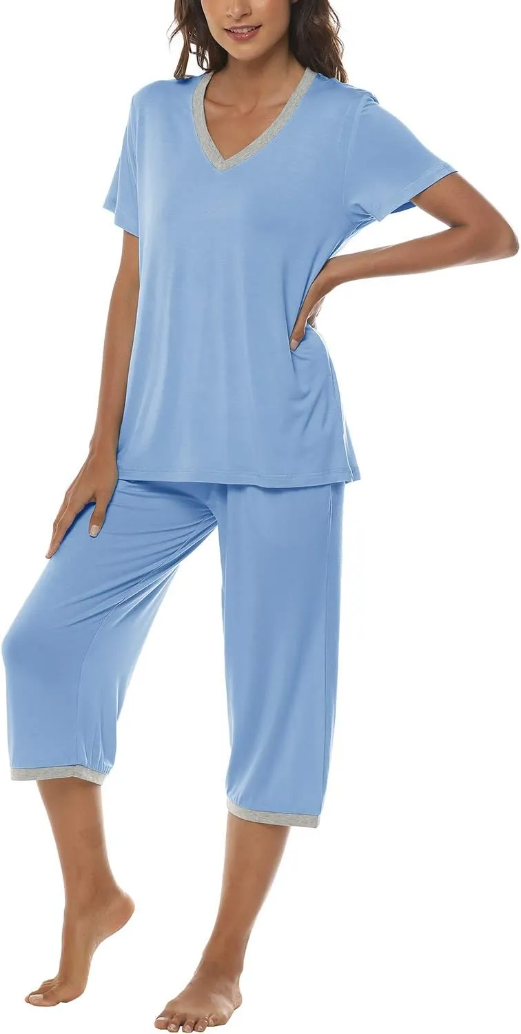 JINSHI Women's Pajamas Set Short Sleeve Top and Capri Pants Lightweight Sleepwear Comfy Pjs Lounge Set with Pockets