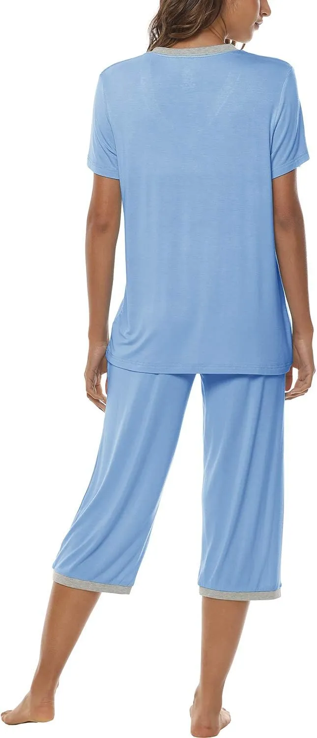 JINSHI Women's Pajamas Set Short Sleeve Top and Capri Pants Lightweight Sleepwear Comfy Pjs Lounge Set with Pockets
