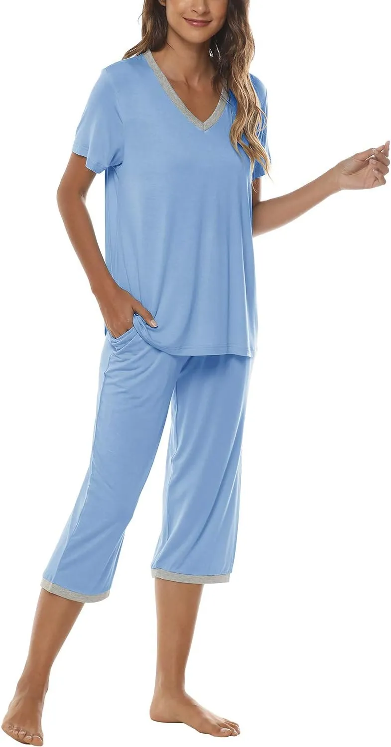JINSHI Women's Pajamas Set Short Sleeve Top and Capri Pants Lightweight Sleepwear Comfy Pjs Lounge Set with Pockets