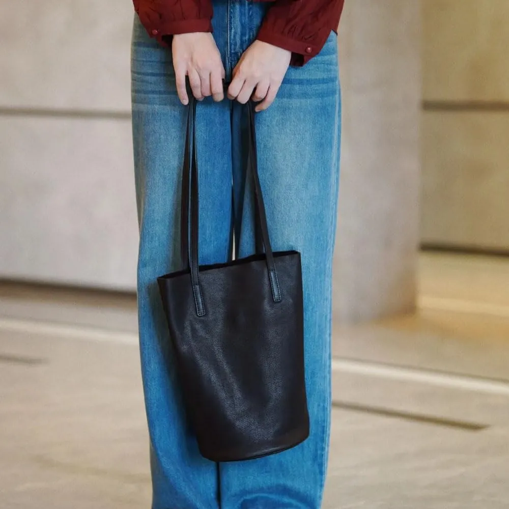 Lazy bucket bag, women's genuine leather shoulder bag, retro minimalist soft leather commuting large capacity