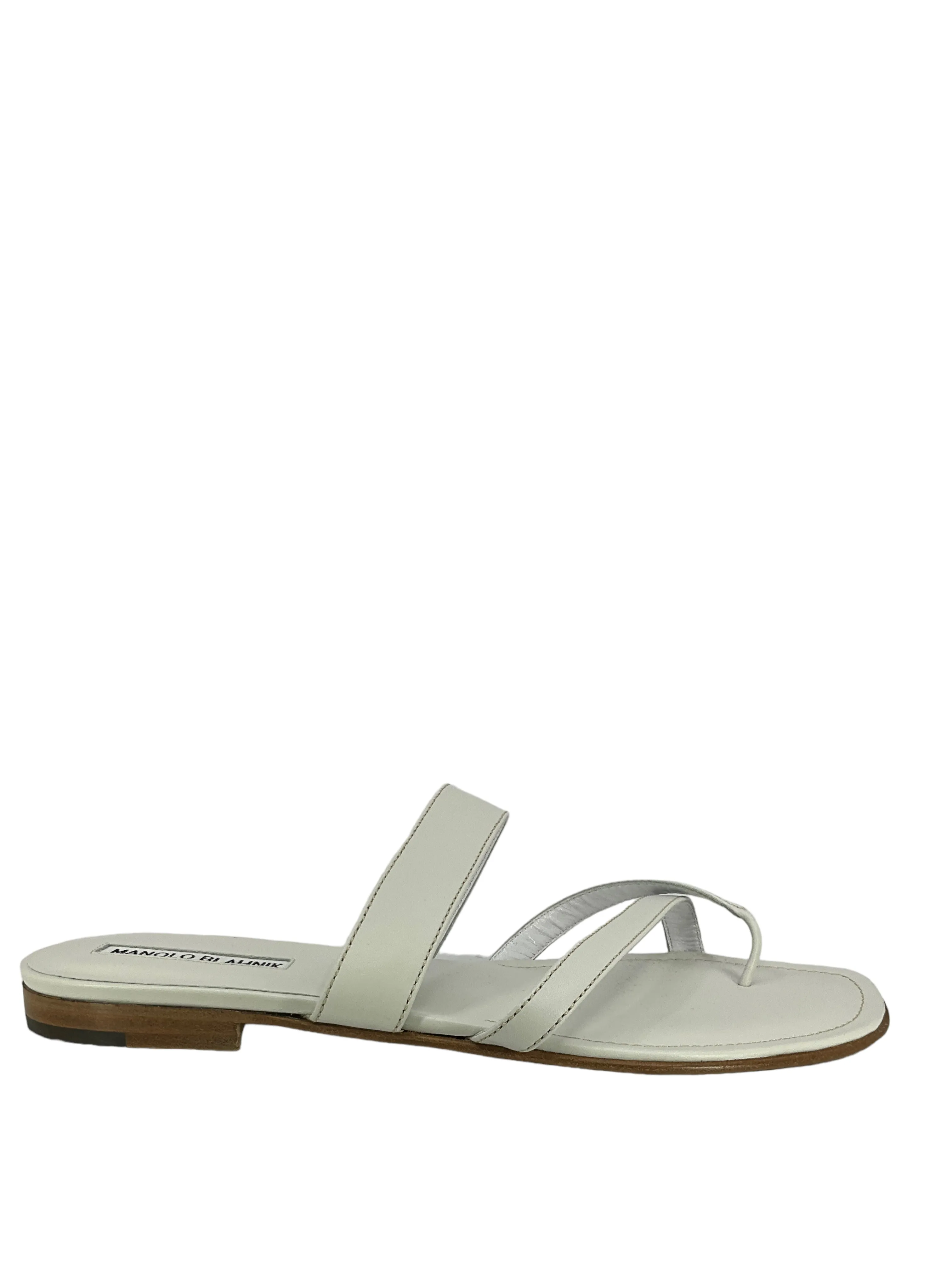 MANOLO BLAHNIK Susa Leather Thong Sandals Size 10.5