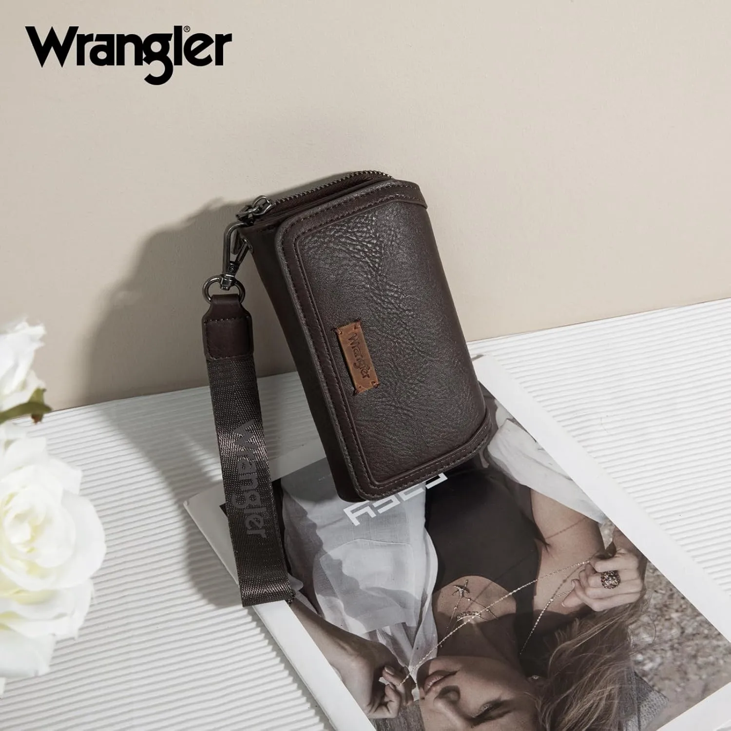 Montana West X Wrangler Wallet Purse for Women Minimalist Wristlet Wallet with RFID Blocking Credit Card Holder