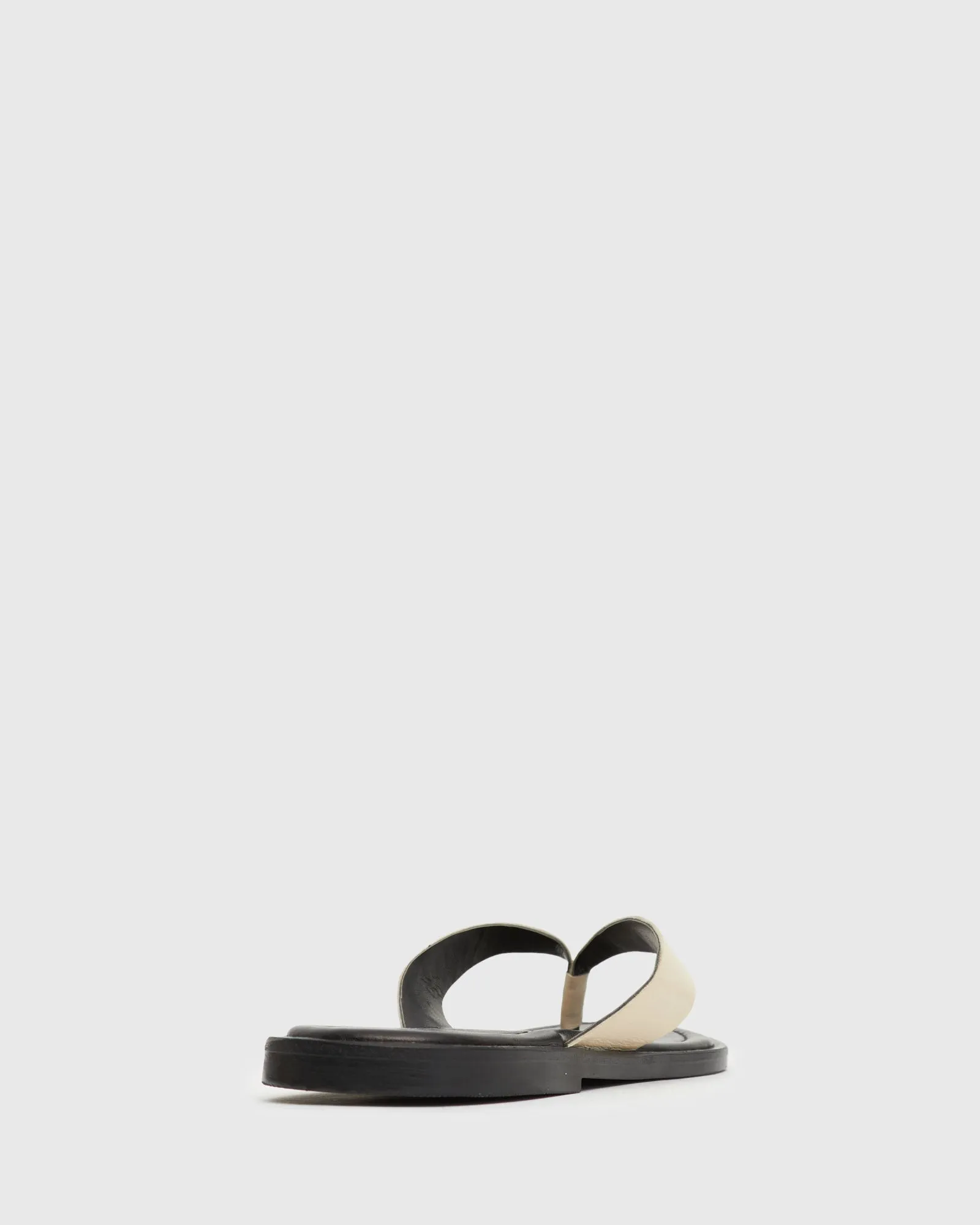PRE-ORDER NOOSA Leather Thong Sandals
